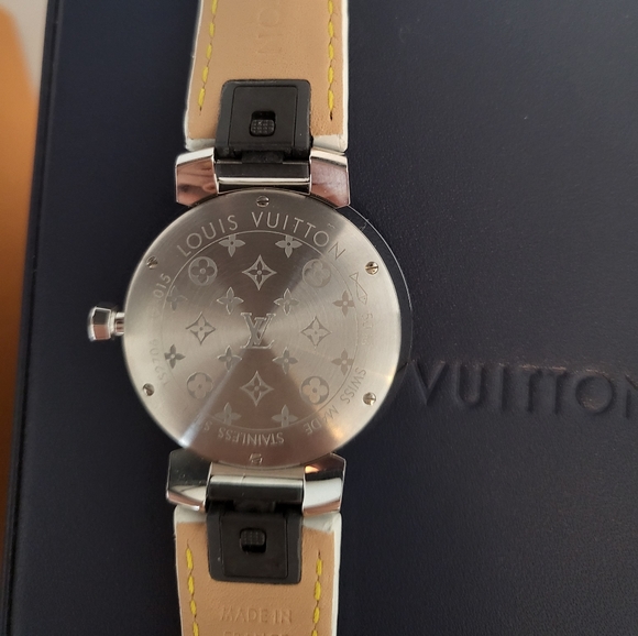 **Like New** Louis Vuitton tambour watch (case 33m） - Picture 2 of 7